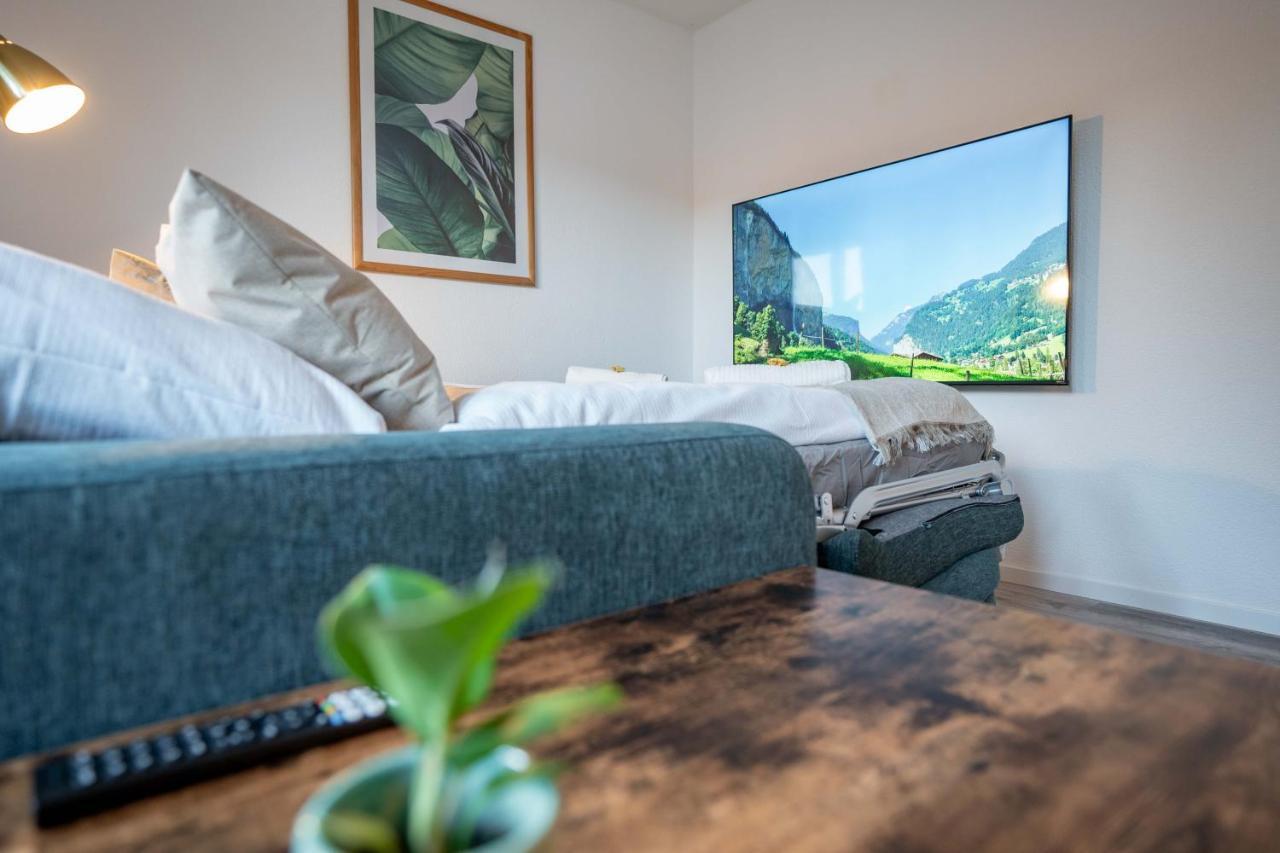 Moderne Wohnung Mit Parkplatz - Top Floor Ostermundigen Luaran gambar