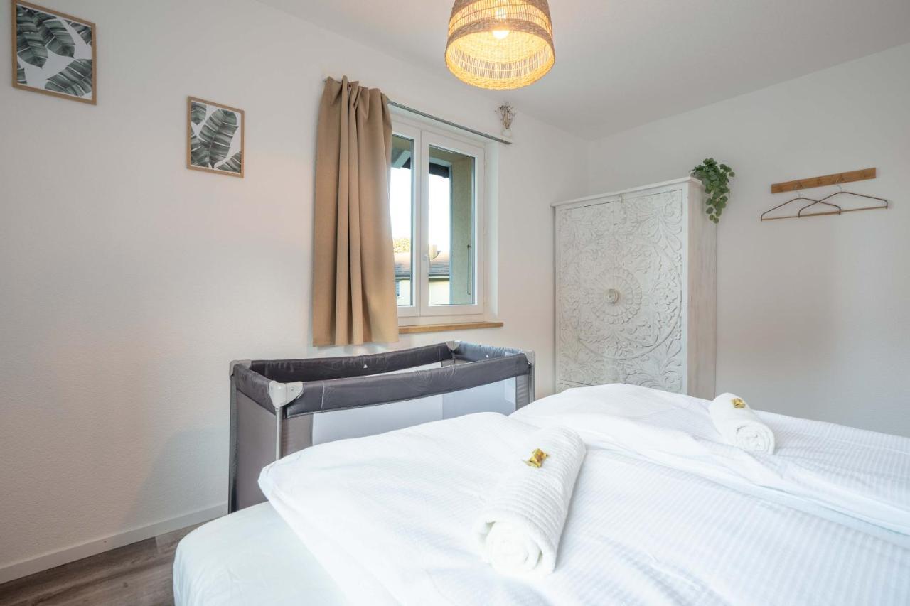 Moderne Wohnung Mit Parkplatz - Top Floor Ostermundigen Luaran gambar